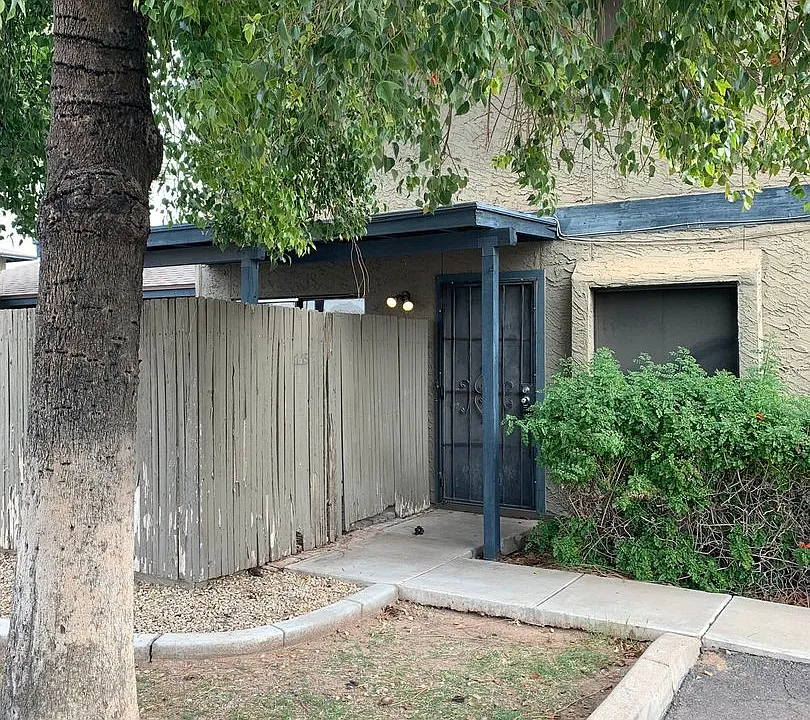286 W Palomino Dr #115