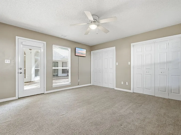 1651 Northridge Rd — Photo 41