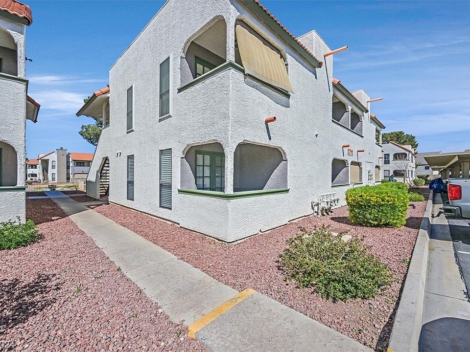 1st image of 1711 Bluegill Way Unit B