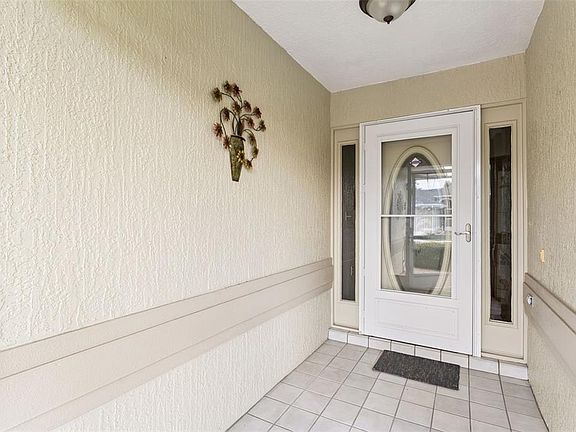4th image of 501 EASTLAKE DRIVE