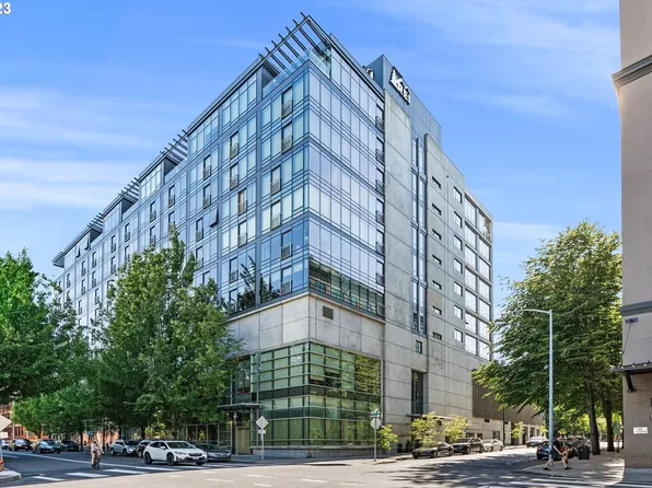 1410 NW Kearney St APT 724, Portland, OR 97209