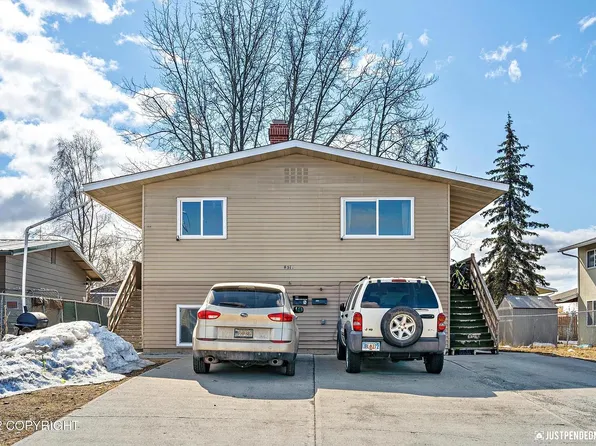 4516 E 8th Ave #2, Anchorage, AK 99508