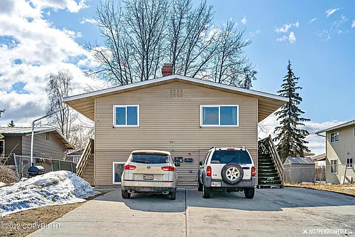 4516 E 8th Ave #2 Photo 1
