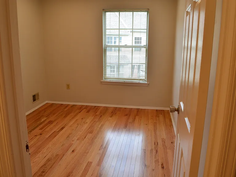 162 Salem Rd — Photo 24