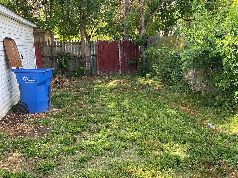 11051 Studebaker Ave — Photo 20
