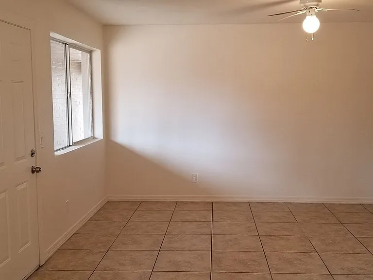 3208 N 67th Pl — Photo 2