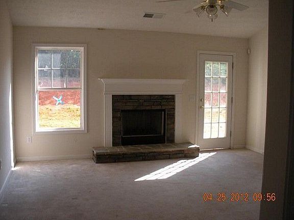 2nd image of 404 Rockingham Ct