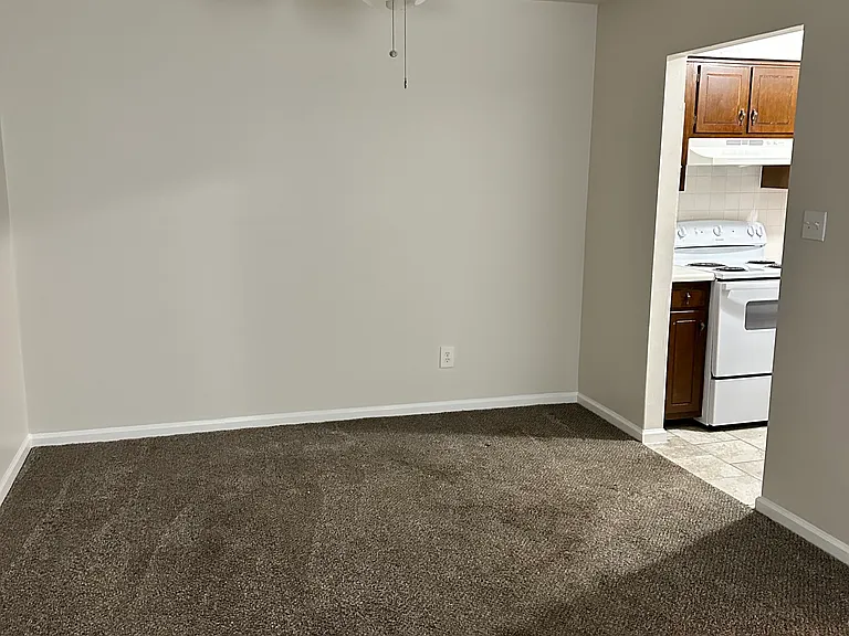 3015 Detroit St #1 — Photo 2