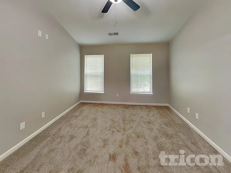 310 Winding Canyon Dr — Photo 5
