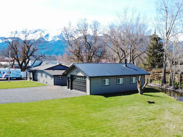 403 N Lake St, Joseph, OR 97846