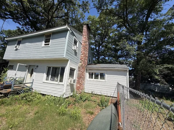 42 Birch Rd, Westford, MA 01886