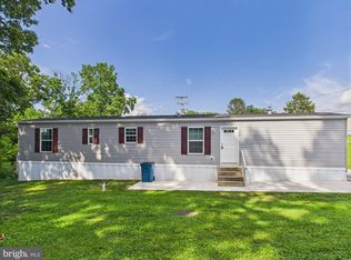 140 Rustique Dr, York, PA 17408