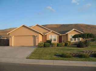 1244 Tomich Ave, Richland, WA