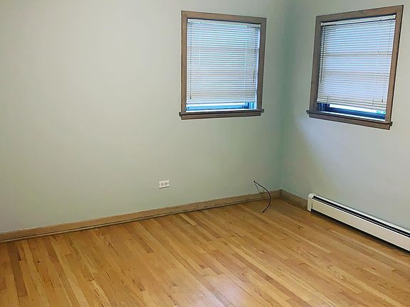 2nd image of 7530 W Winona St