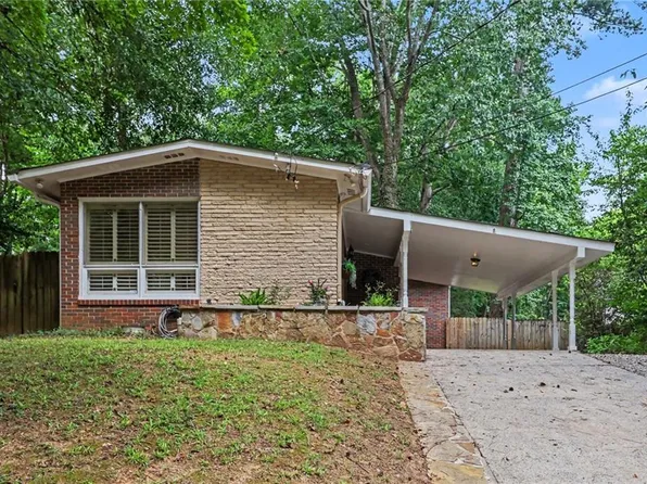 2065 Plantation Ln, Atlanta, GA 30341