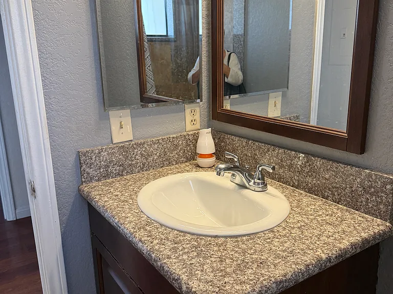 1417 Santa Margarita St — Photo 14