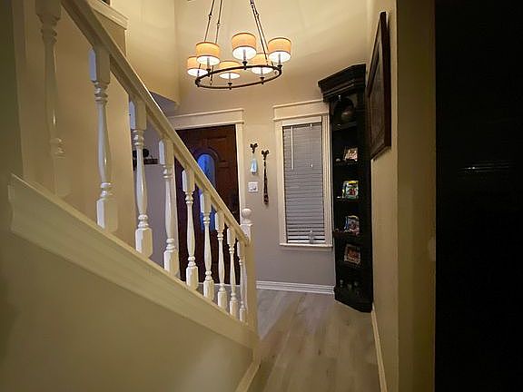 5th image of 4405 Hopewell Ct