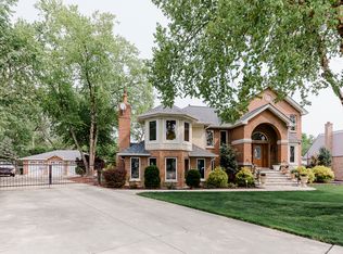 144 Stacy Ct, Glenview, IL