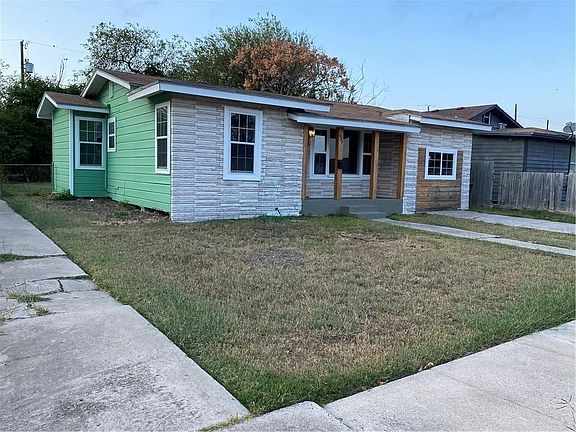 2nd image of 937 Nandina Drive