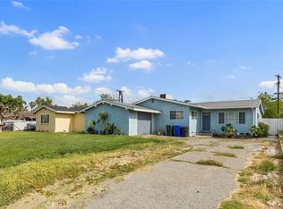 321 E Orchard St, Rialto, CA 92376