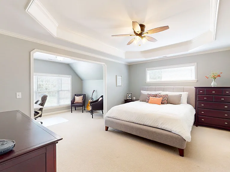 2259 Dewey Dr — Photo 25