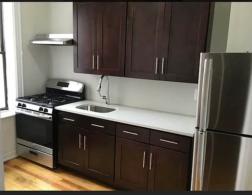 Rented by Empire Valley | media 9