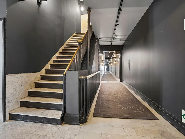 460 S Spring St #512 — Photo 33
