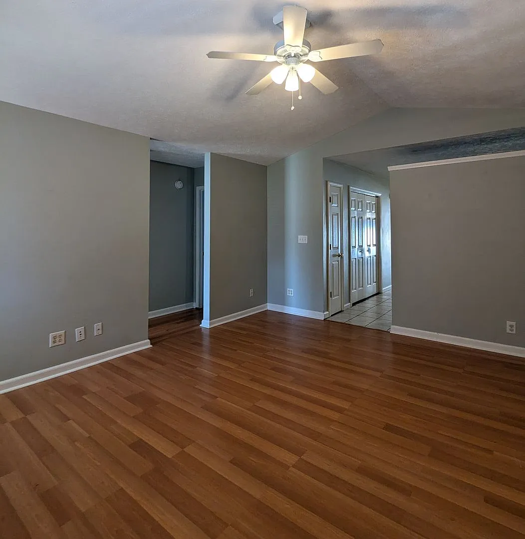 Where Comfort Meets Convenience at the Pines of St James — Photo 2