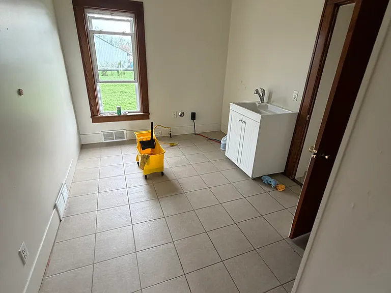 2993 W Brewer Rd — Photo 12