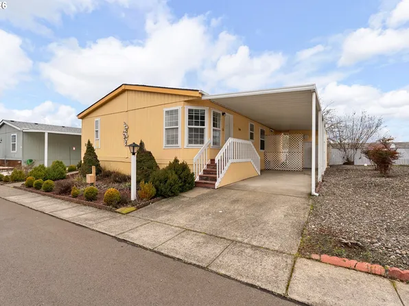 111 River Ridge Ave, Roseburg, OR 97471