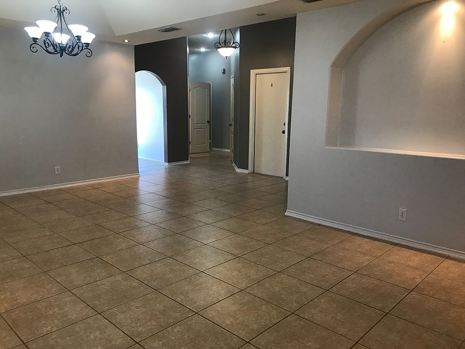 Living room / Dining room