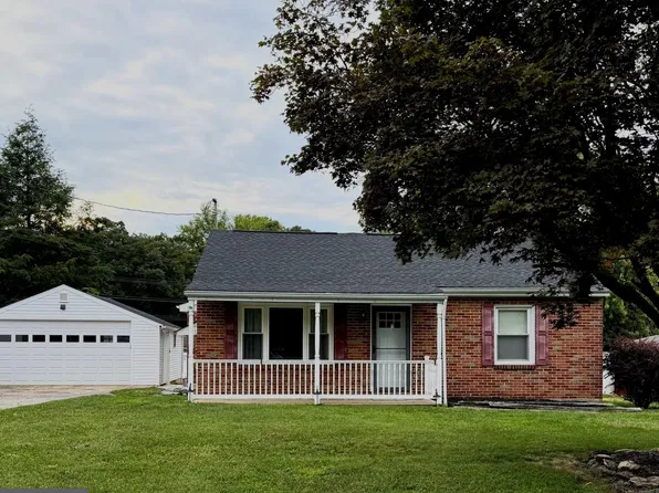 1036 Smith Hill Rd, York, PA 17408