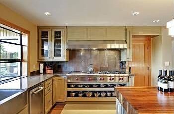 5th image of 18242 NE 143rd Pl