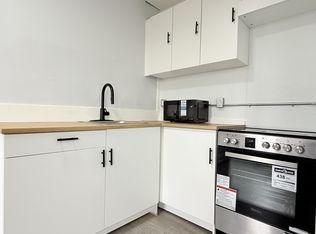 1495 Gladstone Ave #306, Windsor, ON N8X 2P9