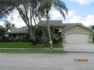 1671 SW 105th Ln, Davie, FL 33324