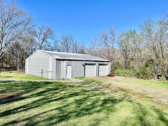 3rd image of 3755 County Road 2200