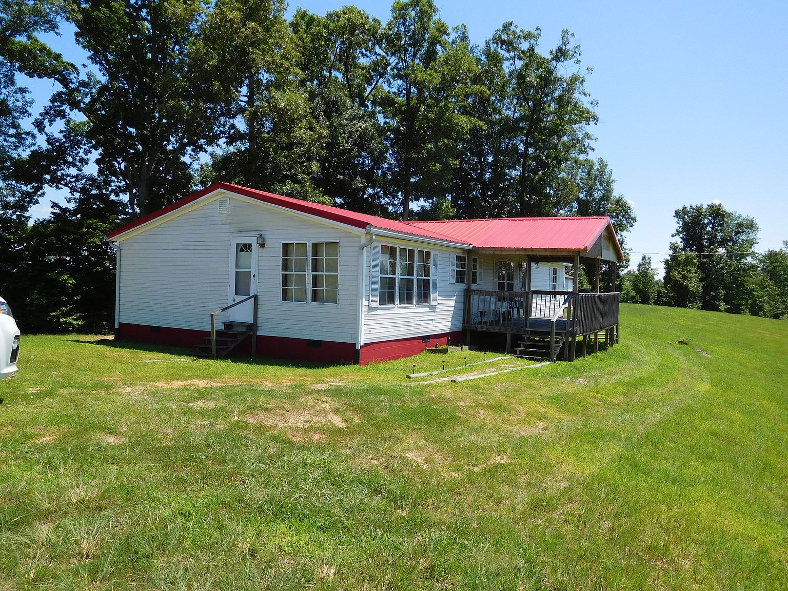 701 Charlotte Dr, Leon, WV 25123 Zillow