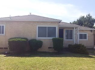 611 N Broadacres Ave, Compton, CA 90220