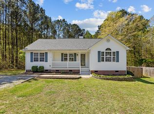 6128 Willow Crest Ln, Willow Spring, NC 27592