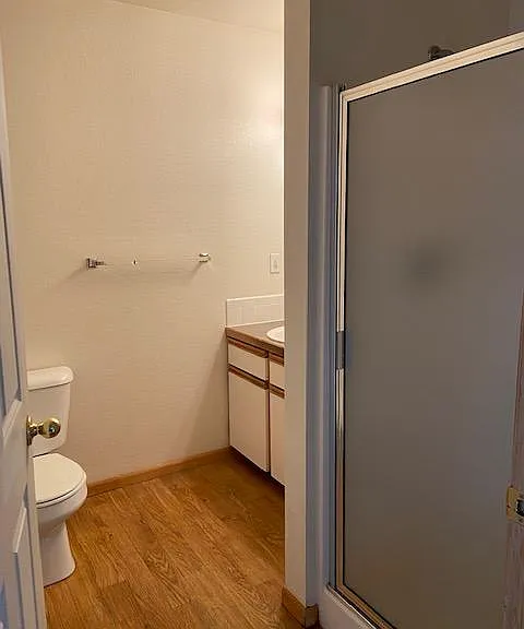 219 W Myrtle St #C — Photo 9