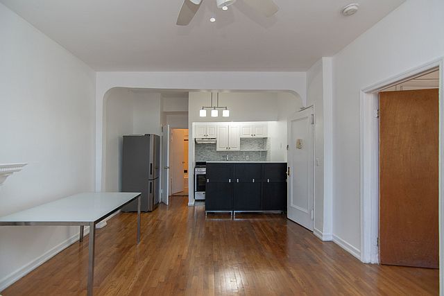 1st image of 478 Washington Ave APT 2