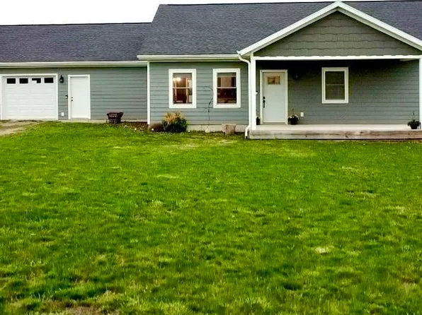 1858 270th St, Oskaloosa, IA 52577
