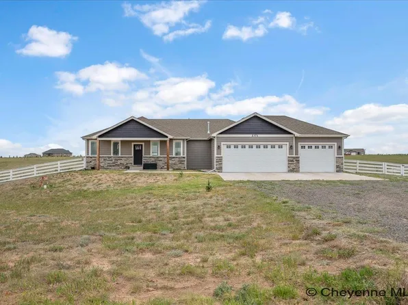 2371 Silver Gate Way, Cheyenne, WY 82009