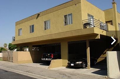 1st image of 521 W Hyde Park Blvd APT 6