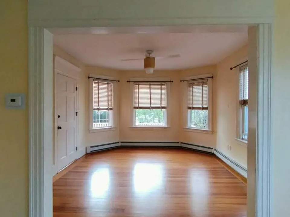 151 Ivy St #2