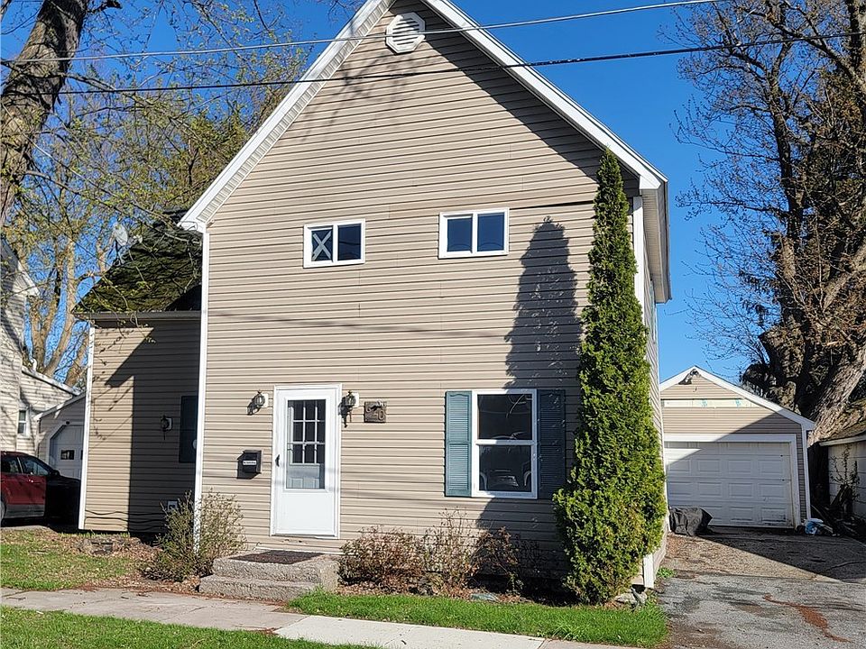 1st image of 620 Mohawk St