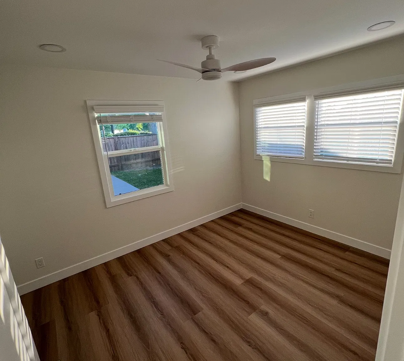 3 bed, $1,400 — Photo 1