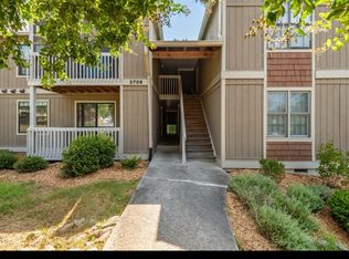 3706 Chimney Ridge Pl APT 204, Durham, NC 27713