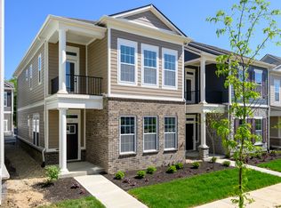 525 Gilder Dr, Carmel, IN 46032