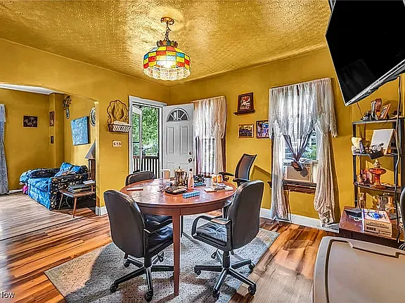 3 bed, 1568 sqft, $1,300 — Photo 4
